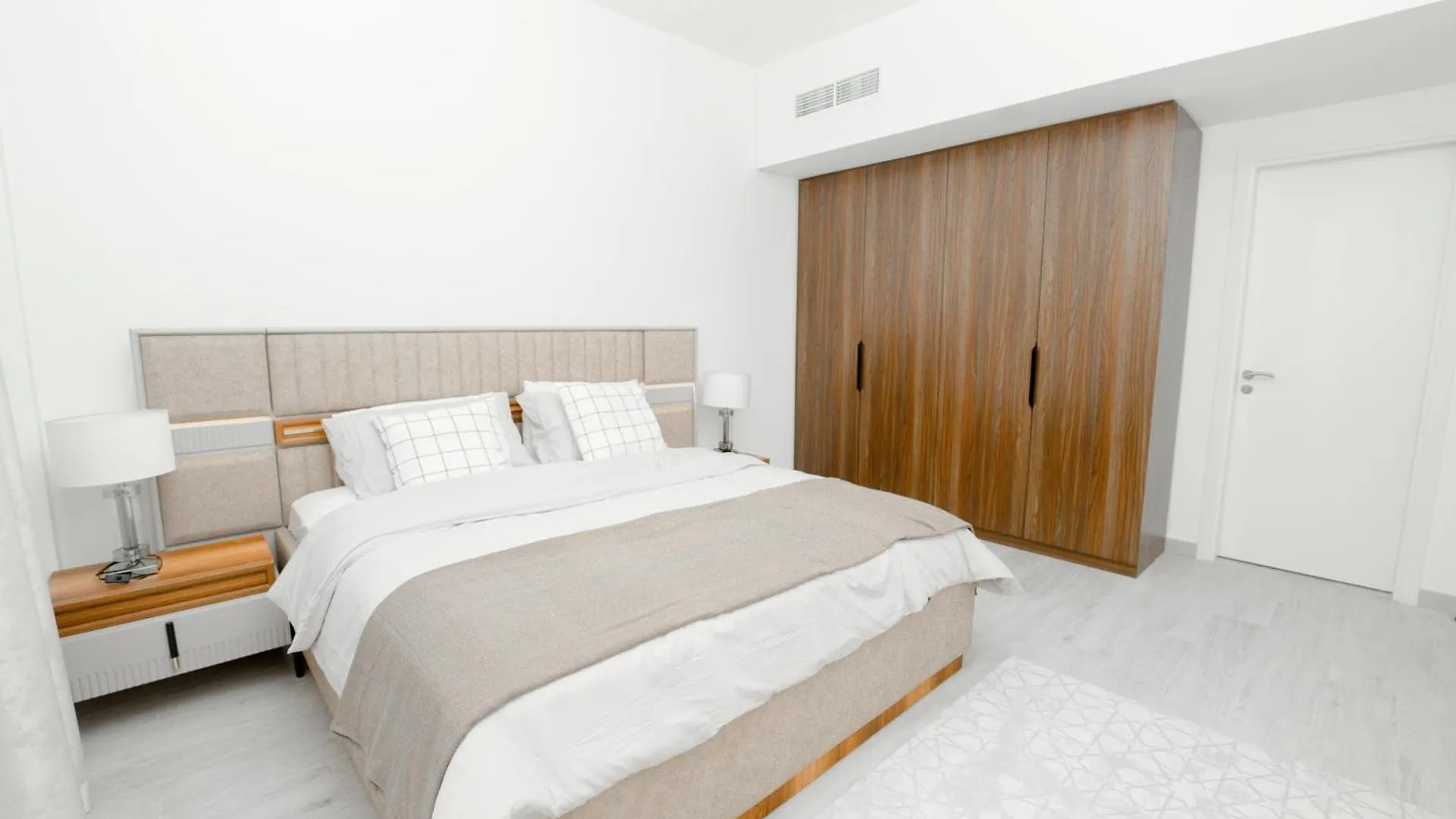 Spectacular 2Br Apartment Full Burjalarab View Dubai