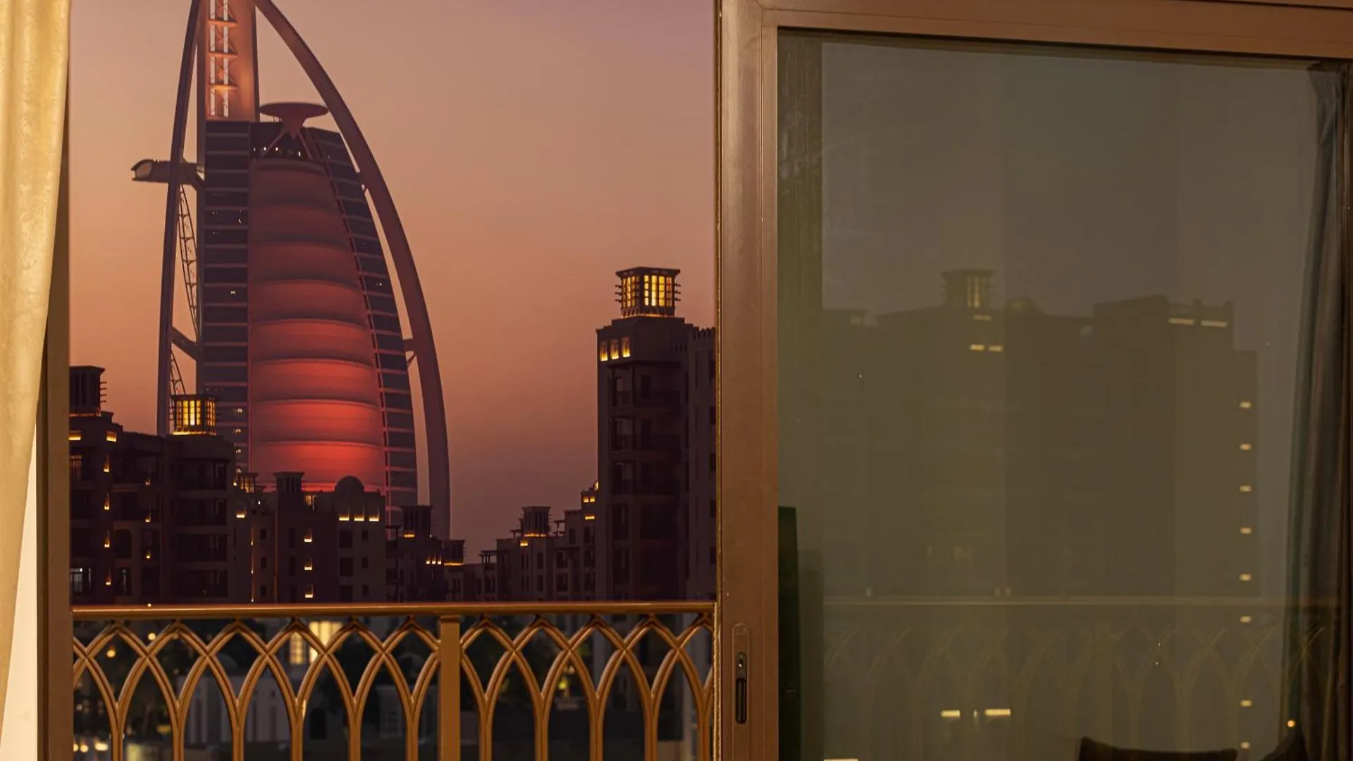 Spectacular 2Br Apartment Full Burjalarab View Dubai 0*,  United Arab Emirates