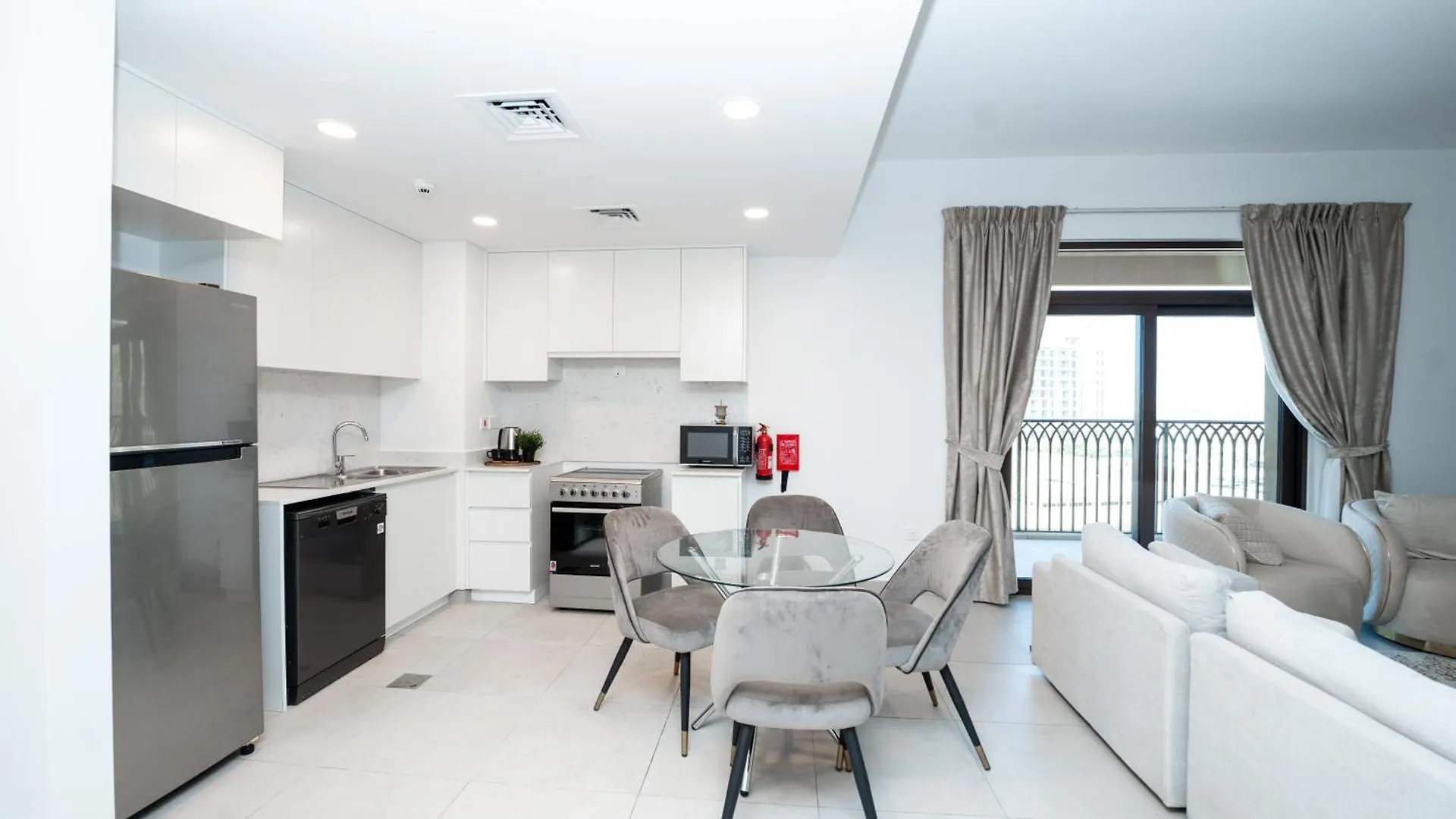 Spectacular 2Br Apartment Full Burjalarab View Dubai